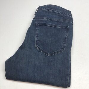 OLD NAVY DARKWASH HIGH-RISE SUPER SKINNY JEANS 12/31x31 ⭐️